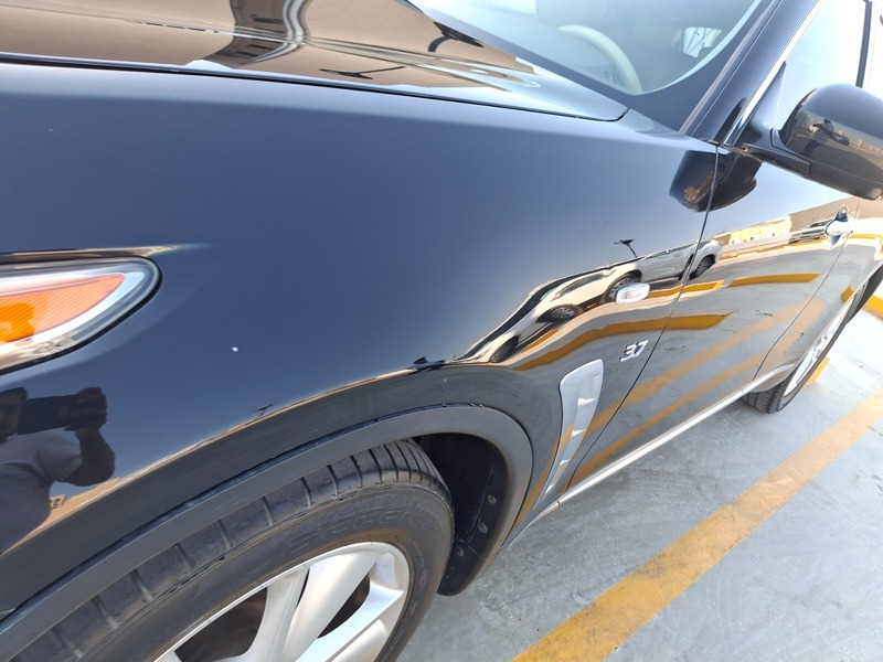 Used 2017 Infiniti QX70 for sale in Dubai