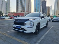 Used 2024 Mitsubishi Outlander for sale in Dubai
