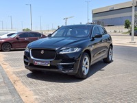 Used 2018 Jaguar F-Pace for sale in Abu Dhabi