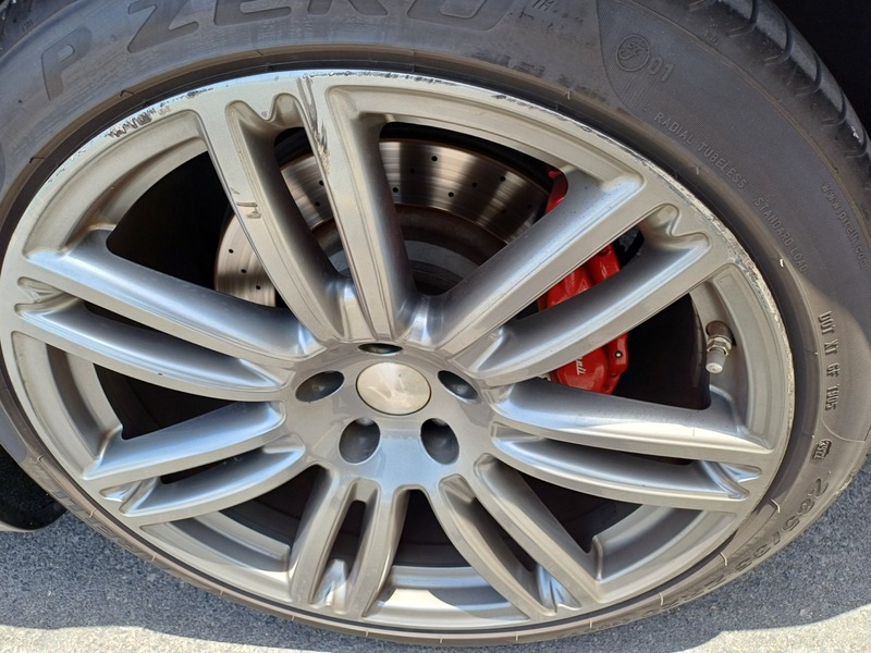 Used 2016 Maserati Ghibli for sale in Dubai