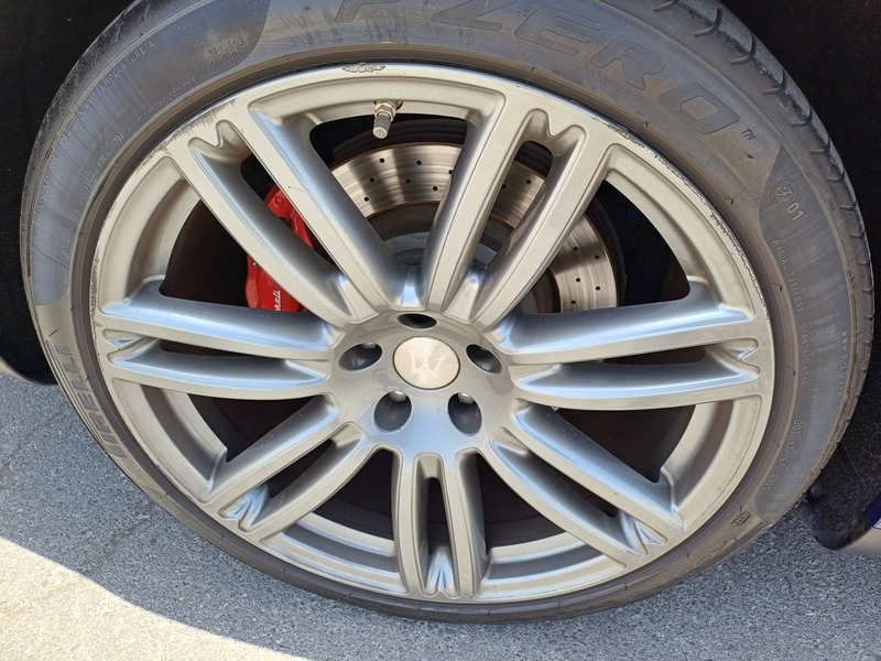 Used 2016 Maserati Ghibli for sale in Dubai