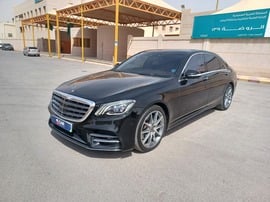 Mercedes S560 Used 2019 Mercedes S560 for sale in Riyadh