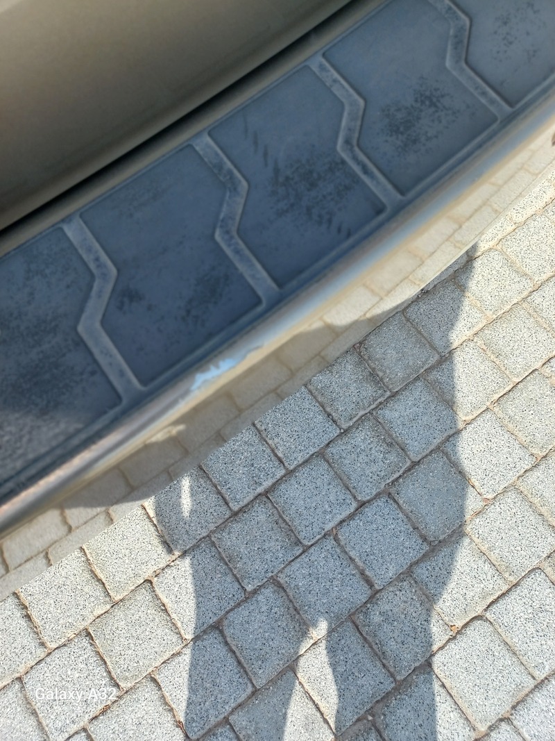Used 2013 Honda Odyssey for sale in Abu Dhabi