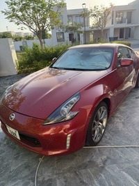 مستعمله 2013 نيسان 370Z للبيع فى دبي