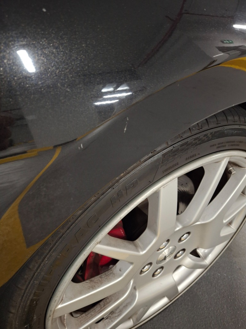 Used 2014 Maserati Granturismo for sale in Abu Dhabi
