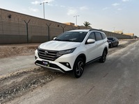 مستعمله 2023 تويوتا راش للبيع فى الرياض