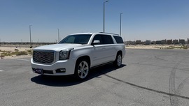 GMC Yukon Used 2019 GMC Yukon for sale in Dammam