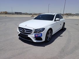 Mercedes E300 Used 2020 Mercedes E300 for sale in Dammam