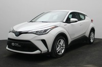 Used 2022 Toyota C-HR for sale in Abu Dhabi