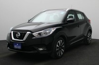 Used 2020 Nissan Kicks for sale in Dubai