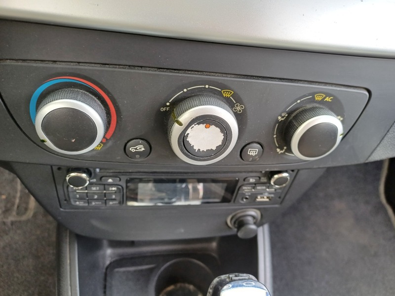 Used 2016 Renault Fluence for sale in Dubai