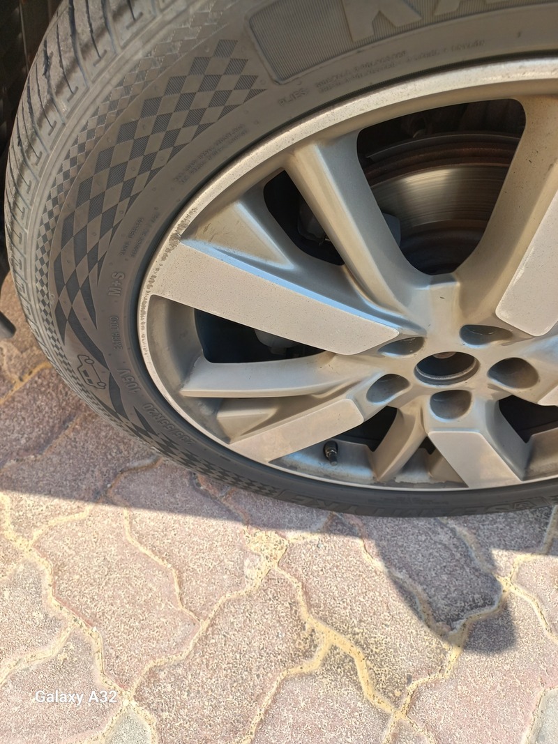 Used 2015 Nissan Pathfinder for sale in Abu Dhabi