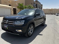 Used 2019 Volkswagen Teramont for sale in Riyadh