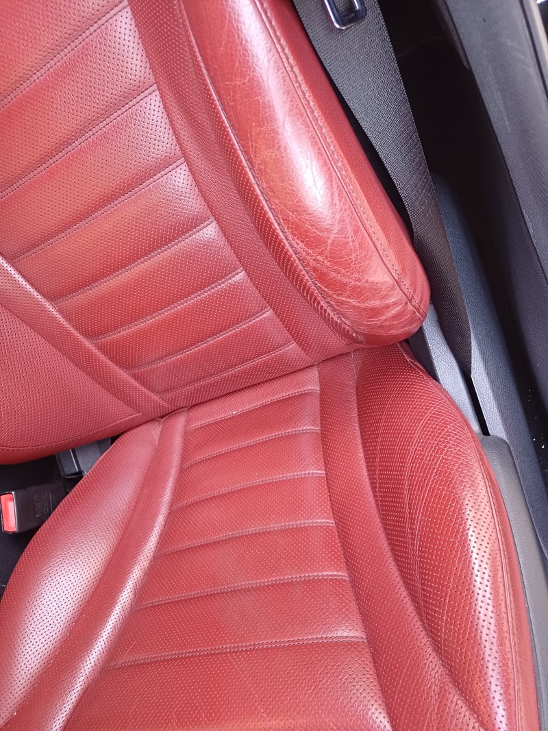 Used 2018 Mercedes C200 for sale in Dubai