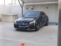 Used 2018 Mercedes C200 for sale in Dubai