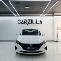 Used 2023 Hyundai Accent for sale in Dubai