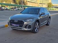 Used 2024 Audi Q5 for sale in Abu Dhabi