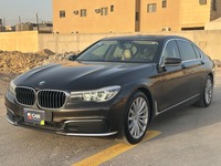 Used 2018 BMW 730 for sale in Riyadh