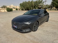 Used 2023 Hyundai Azera for sale in Riyadh