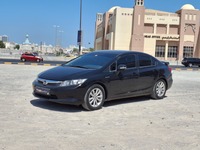 مستعمله 2012 هوندا سيفيك للبيع فى الشارقة
