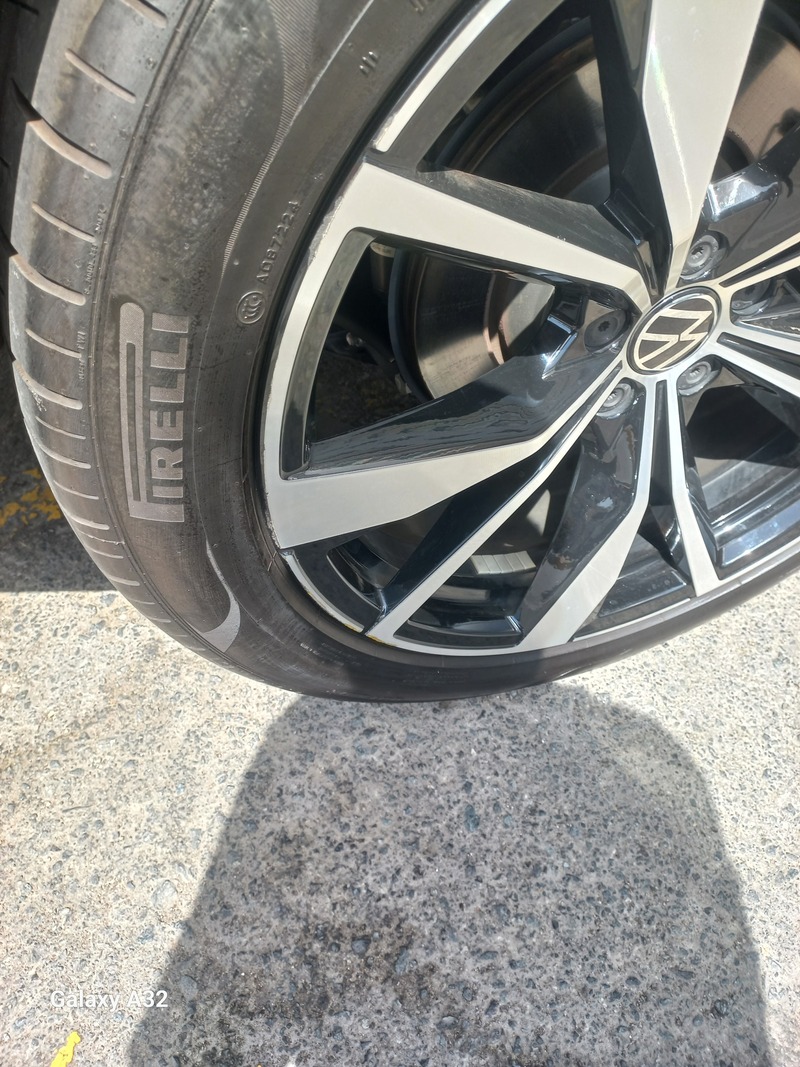 Used 2024 Volkswagen Teramont for sale in Abu Dhabi