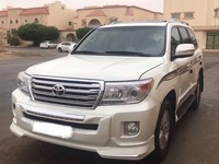 مستعمله 2013 تويوتا لاندكروزر للبيع فى الرياض