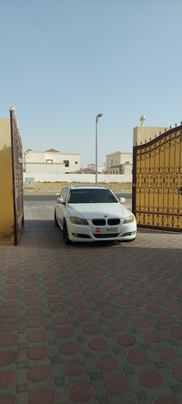 مستعمله 2009 بي ام دبليو 328 للبيع فى العين