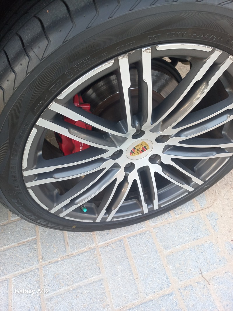 مستعمله 2016 بورش كايين GTS للبيع فى أبوظبي