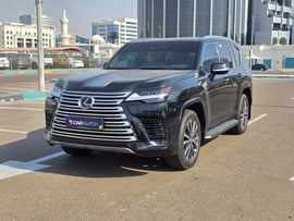 لكزس LX600 مستعمله 2023 لكزس LX600 للبيع فى أبوظبي
