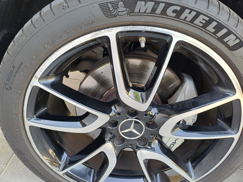 مستعمله 2017 مرسيدس GLC43 AMG للبيع فى دبي