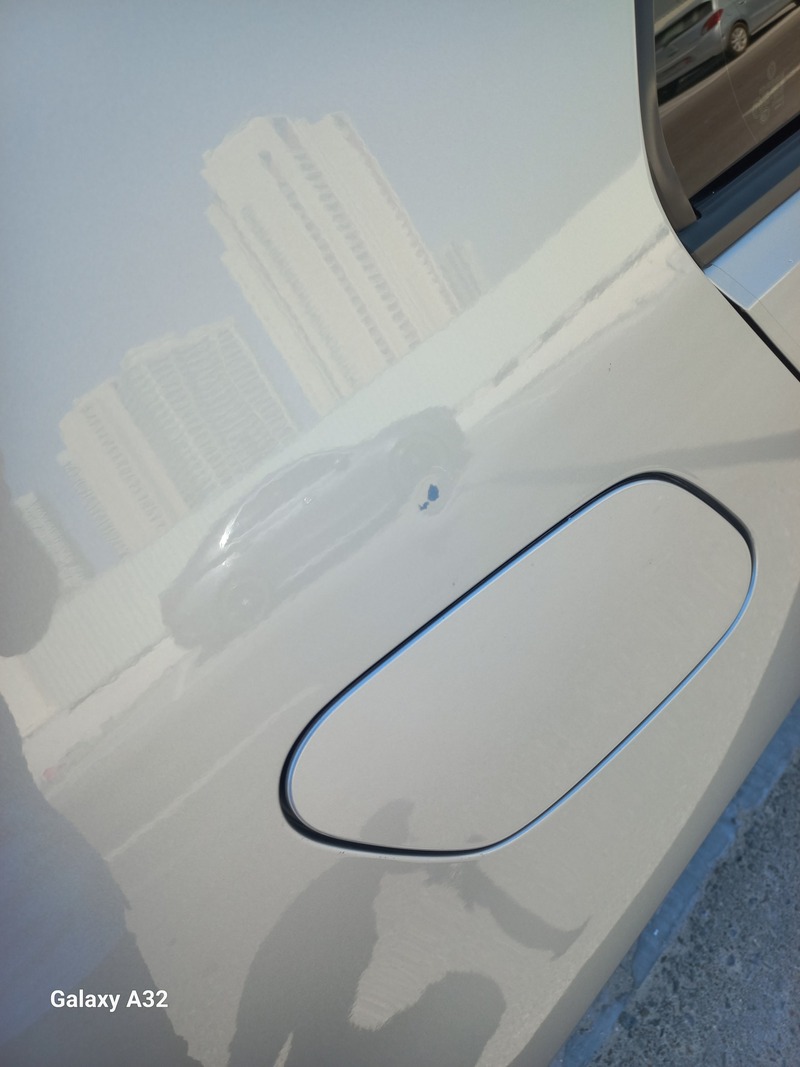 Used 2017 Volkswagen Golf for sale in Abu Dhabi