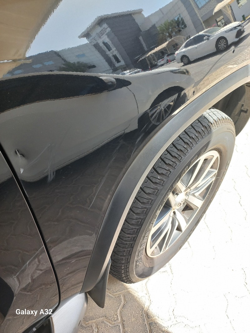 Used 2020 Toyota Fortuner for sale in Abu Dhabi