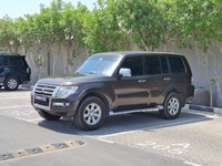 Used 2017 Mitsubishi Pajero for sale in Sharjah