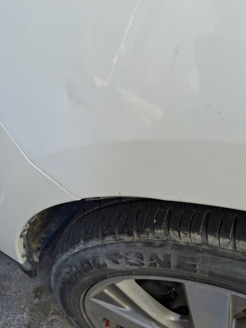 Used 2013 Nissan Pathfinder for sale in Abu Dhabi