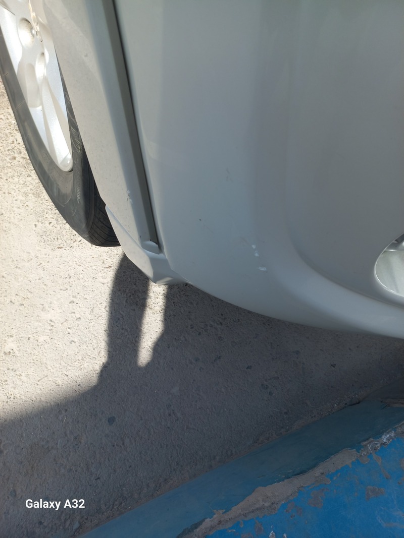 Used 2012 Mitsubishi Pajero for sale in Abu Dhabi