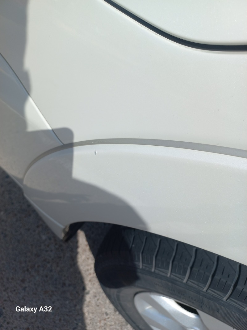 Used 2012 Mitsubishi Pajero for sale in Abu Dhabi