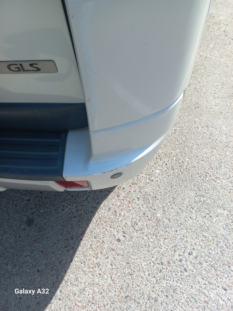 Used 2012 Mitsubishi Pajero for sale in Abu Dhabi
