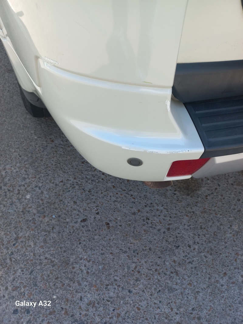 Used 2012 Mitsubishi Pajero for sale in Abu Dhabi