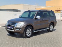 Used 2016 Mitsubishi Pajero for sale in Dubai