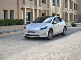 Tesla Model Y Used 2022 Tesla Model Y for sale in Dubai