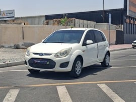فورد فيجو مستعمله 2015 فورد فيجو للبيع فى الشارقة