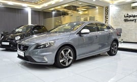 Volvo V40 Used 2016 Volvo V40 for sale in Sharjah