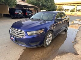 Ford Taurus Used 2015 Ford Taurus for sale in Riyadh