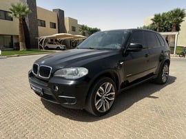 بي ام دبليو X5 مستعمله 2013 بي ام دبليو X5 للبيع فى الرياض