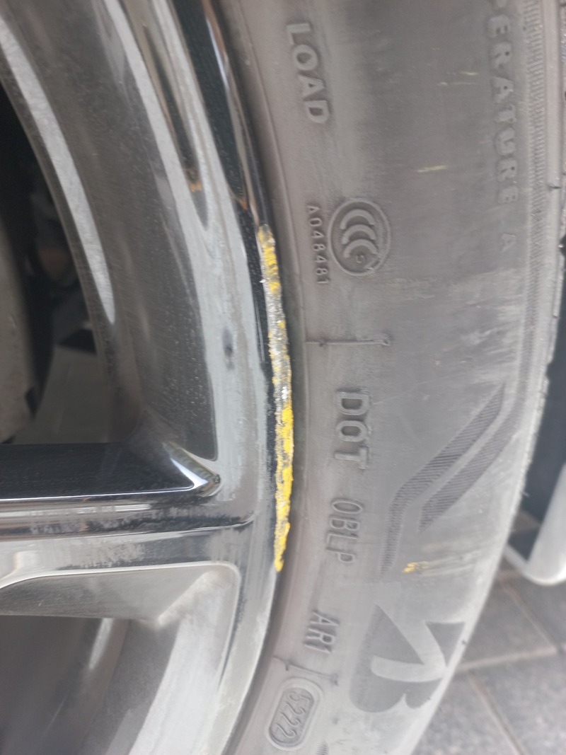 Used 2023 BMW X4 for sale in Dubai