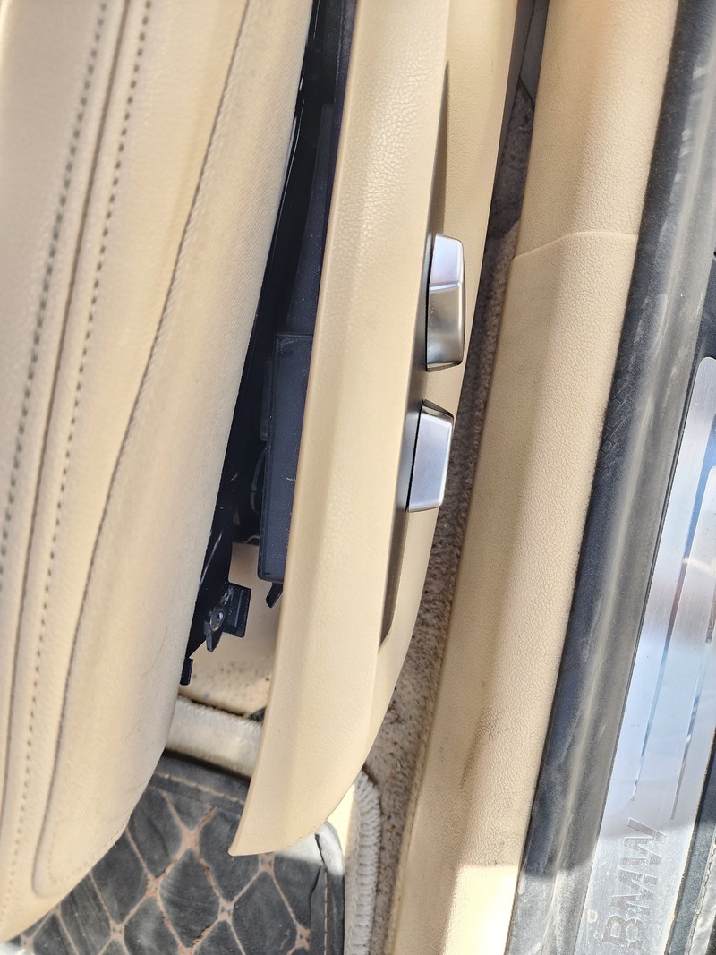 Used 2020 BMW 520 for sale in Dubai