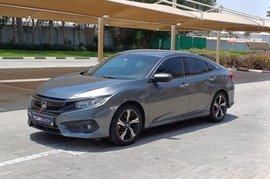 Honda Civic Used 2019 Honda Civic for sale in Dubai