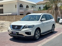 نيسان باثفندر