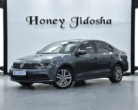 Volkswagen Jetta Used 2018 Volkswagen Jetta for sale in Sharjah