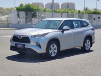 Used 2024 Toyota Highlander for sale in Jeddah